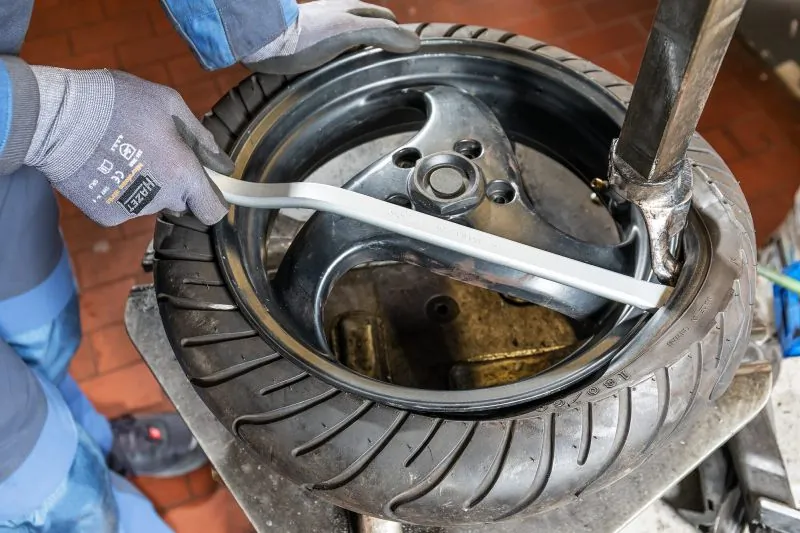 HAZET 653 Lever, tyre