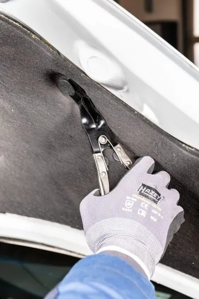 Release Pliers, door handle-/window crank retainer 799-4