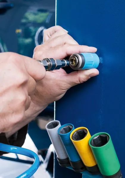 Connector, compressed-air line 9000-050