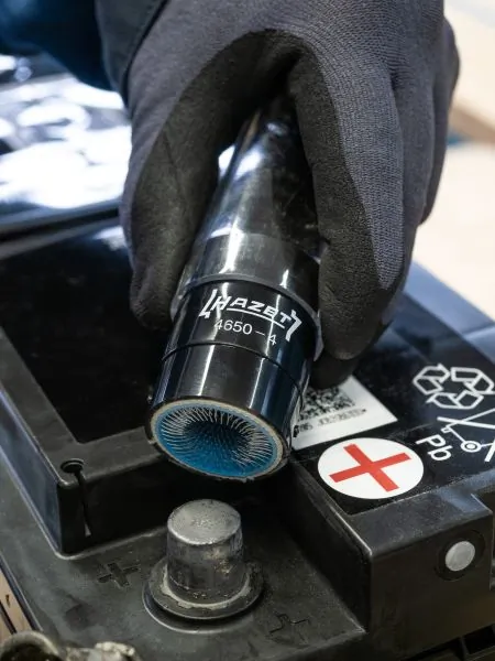 Wire Brush, battery terminal/clamp cleaning 4650-4