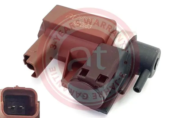 Pressure converter, turbocharger at22063