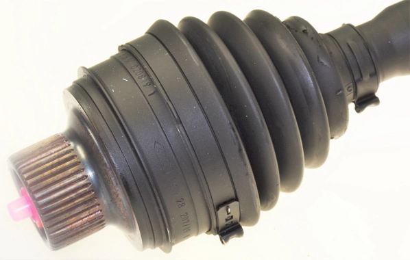 Drive Shaft GKN Automotive OE-Technology 52° 306369