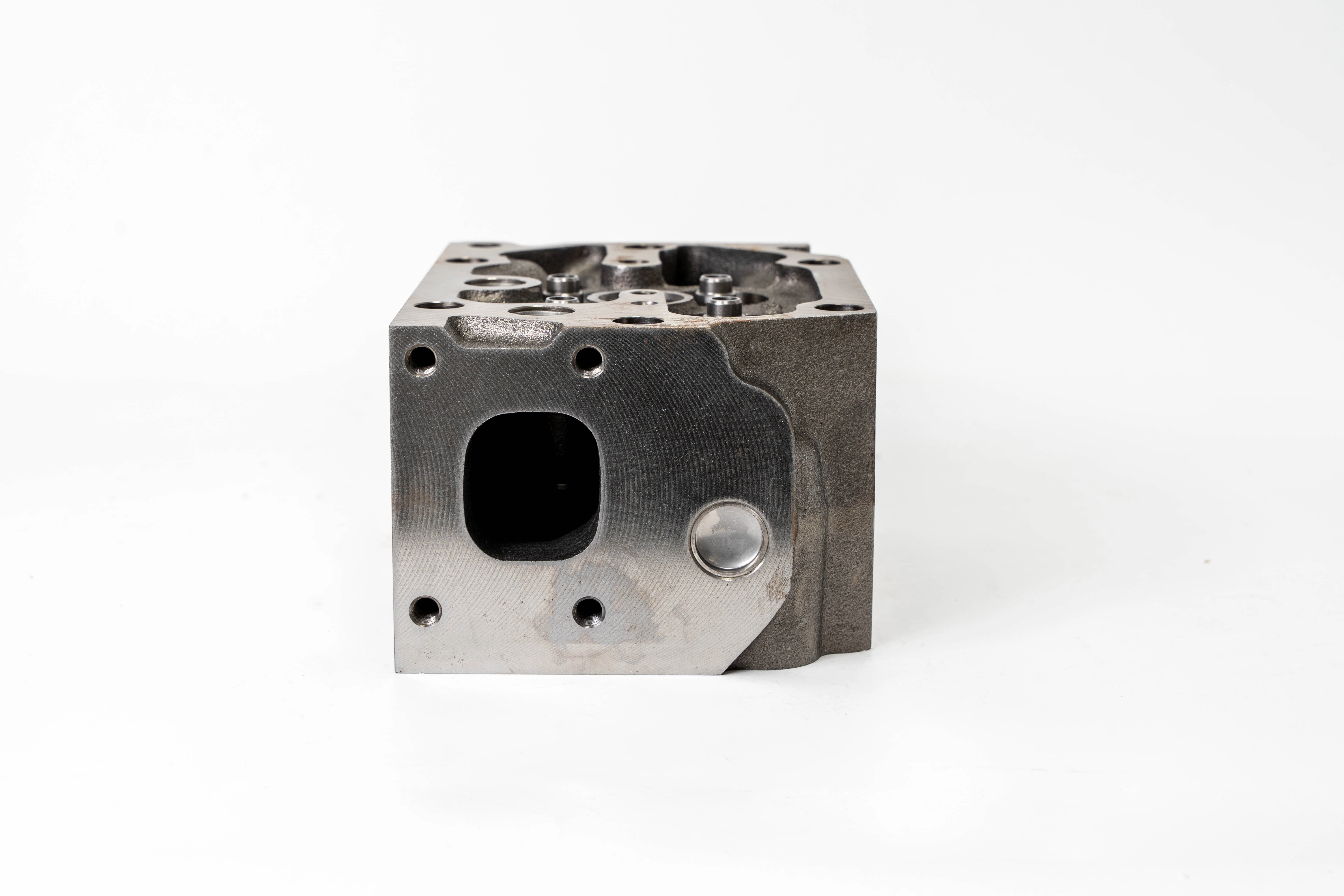 Cylinder Head 100820