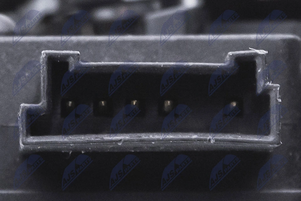 NTY EZC-LR-065 Tailgate Lock