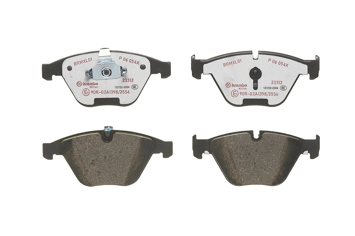Комплект тормозных колодок, дисковый тормоз XTRA LINE P 06 054X