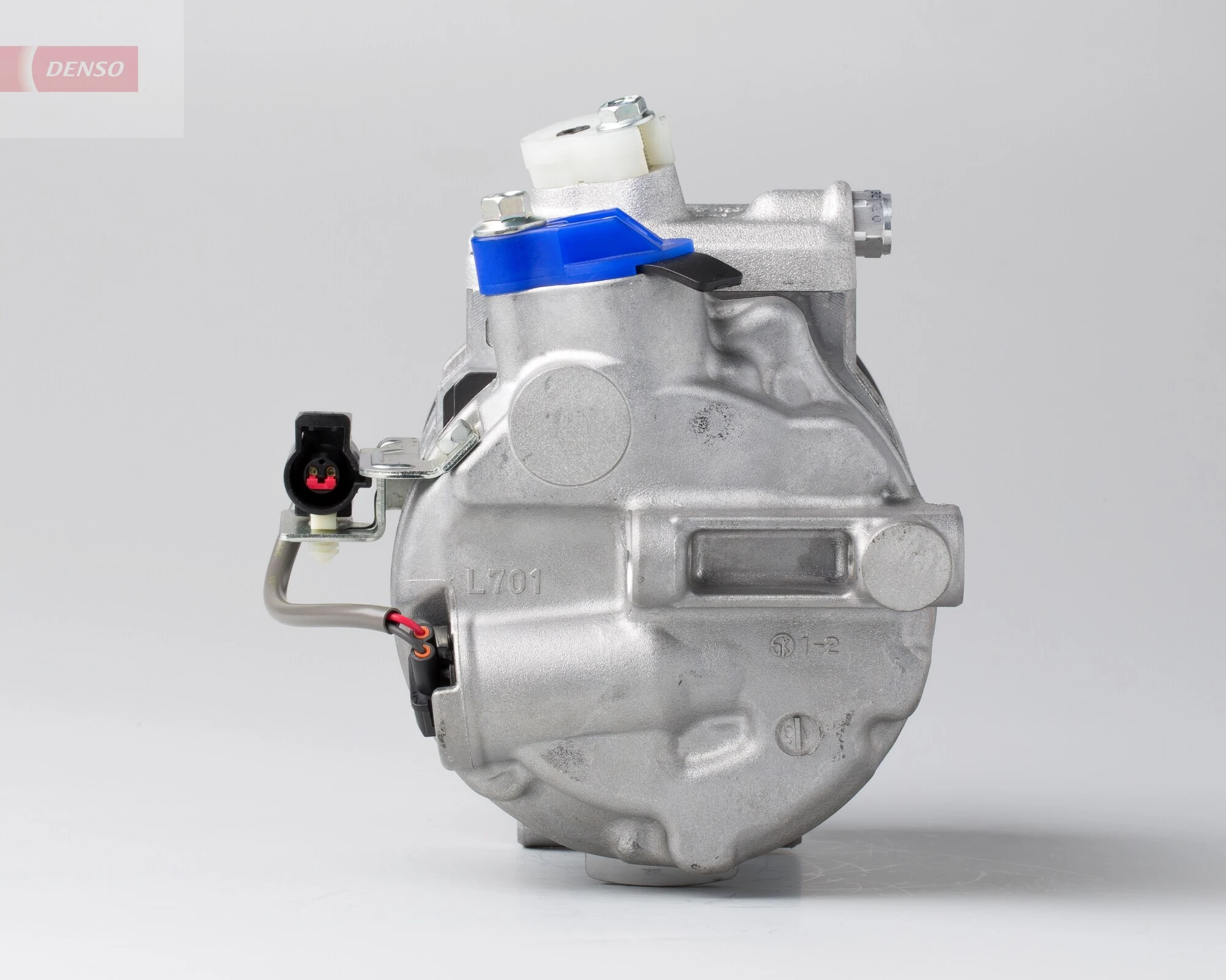 Compressor, air conditioning DCP11010