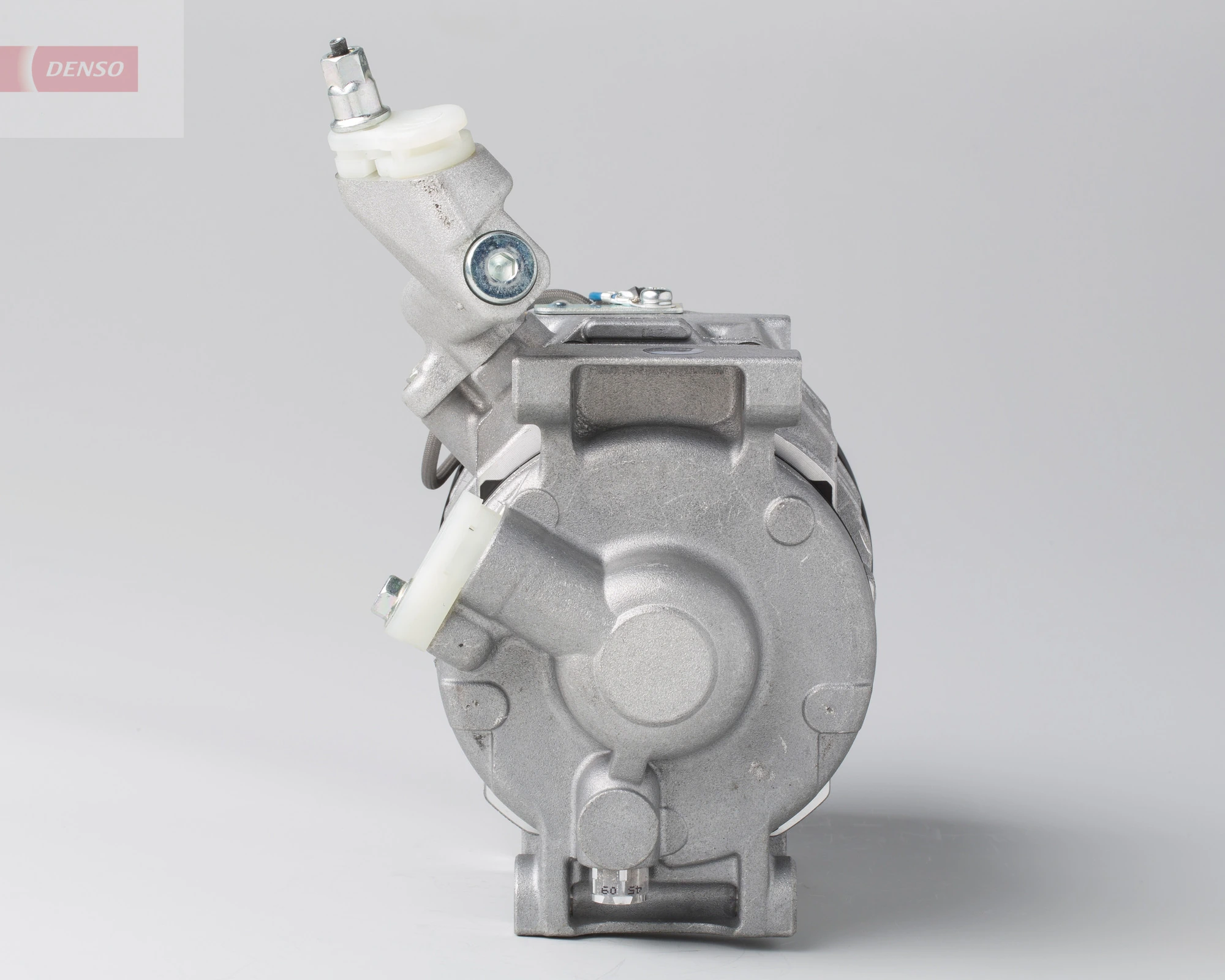 Compressor, air conditioning DCP40004