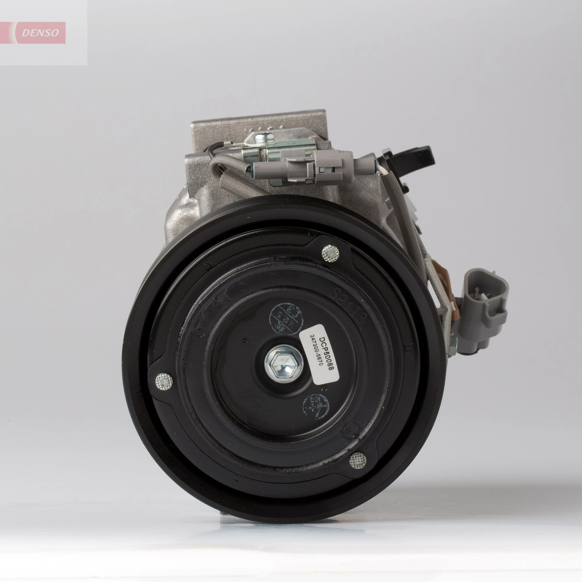 Compressor, air conditioning DCP50088