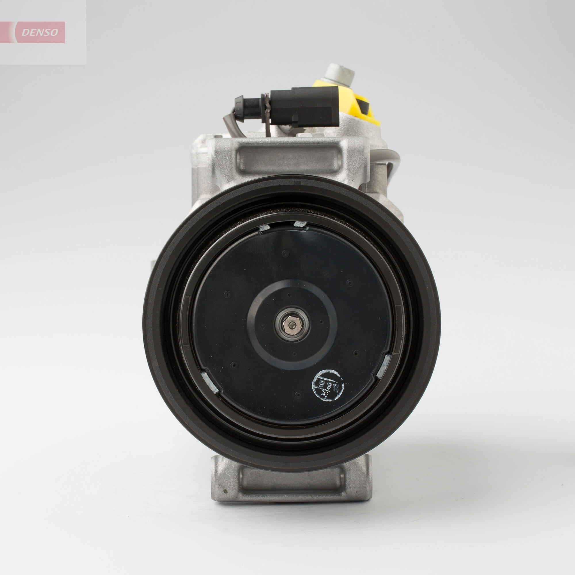 Compressor, air conditioning DCP28017