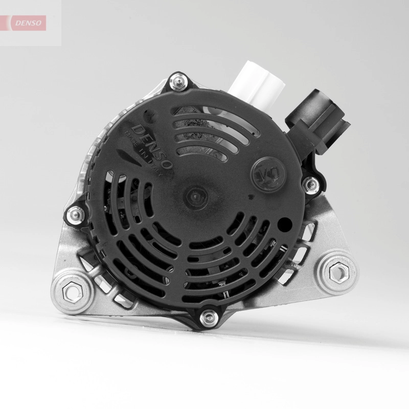 DENSO DAN590 Alternator