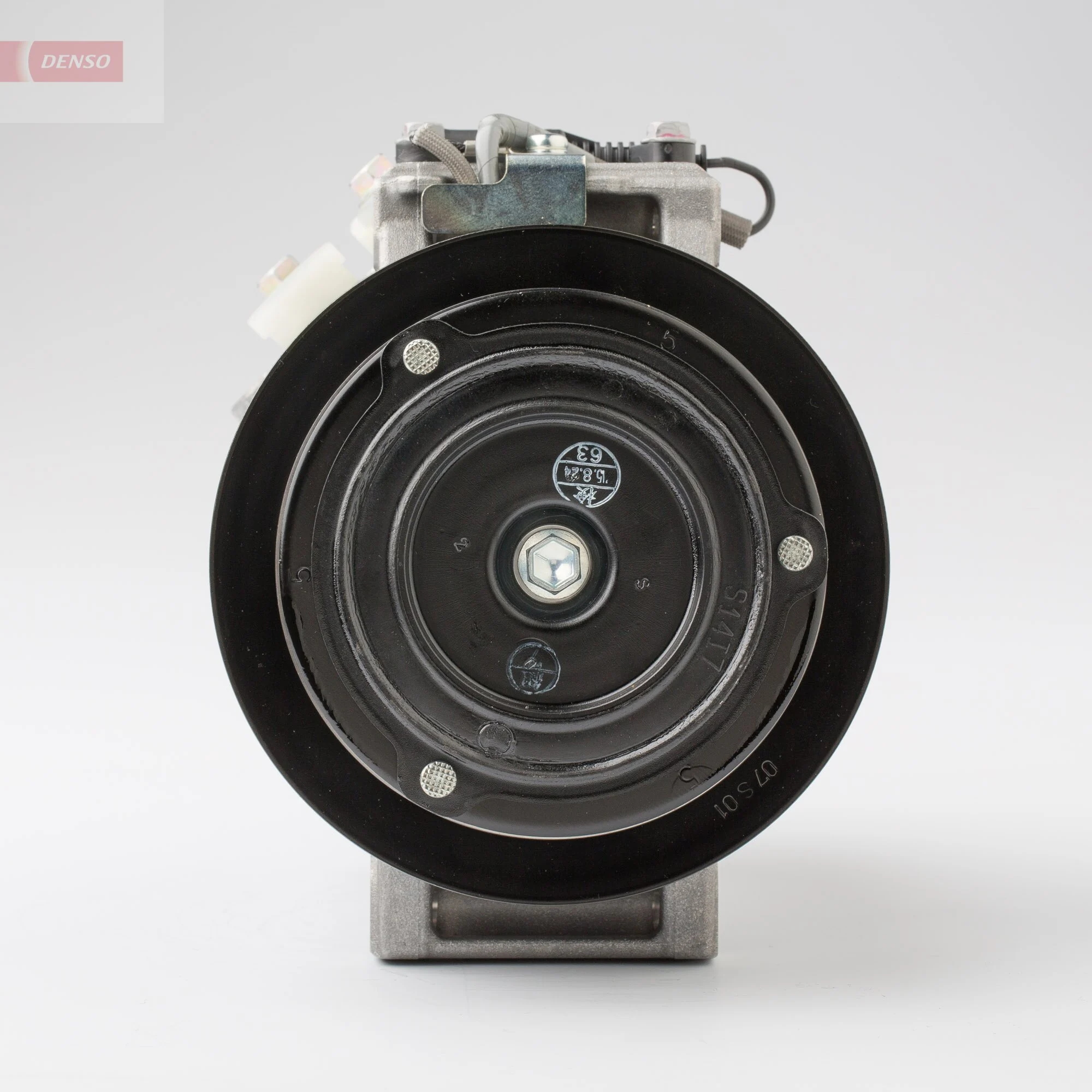 Compressor, air conditioning DCP17150