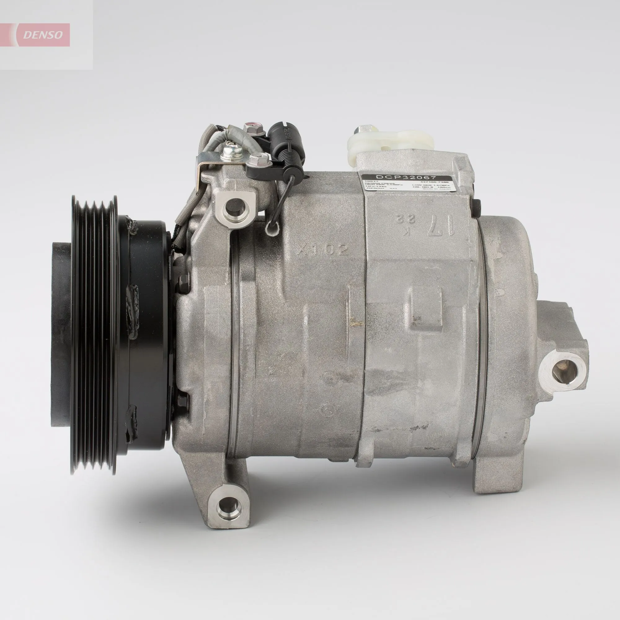 DENSO DCP32067 Compressor, air conditioning